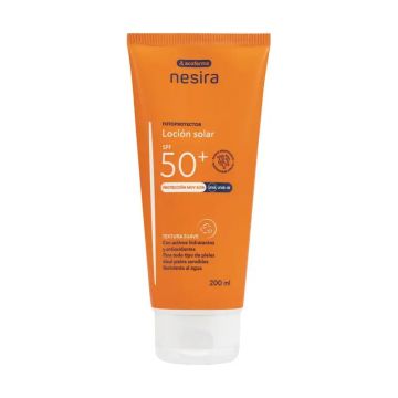 Nesira Loción Solar Spf50+ , 200 ml