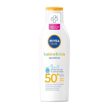 NIVEA Sun Niños Fp50+ Sensitive Protege & Juega Leche Solar Piel Sensible, 200ml